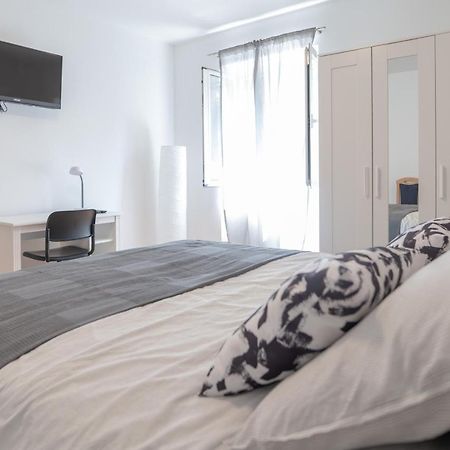 Apartman Carduelis Split Exteriör bild