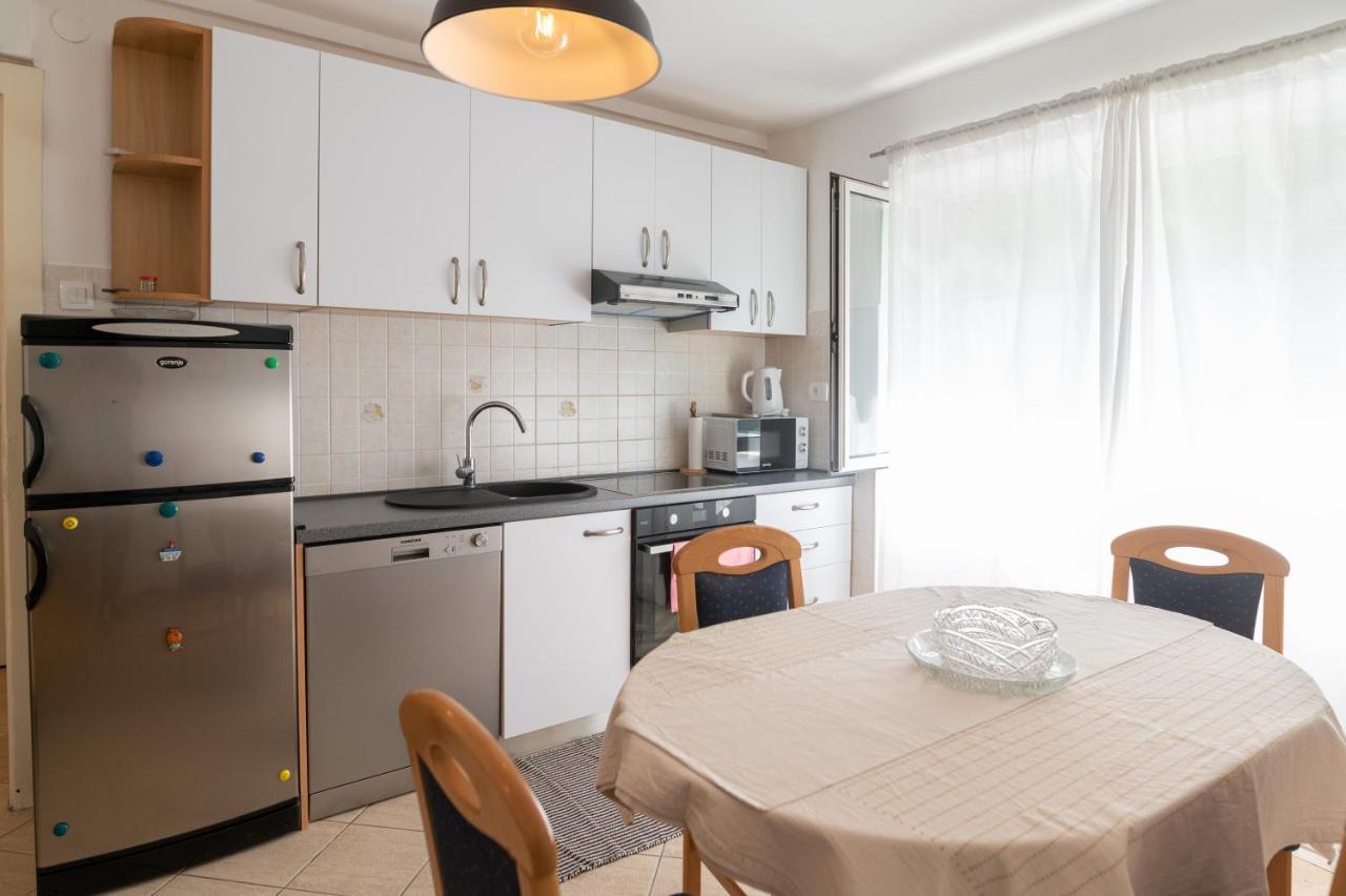 Apartman Carduelis Split Exteriör bild